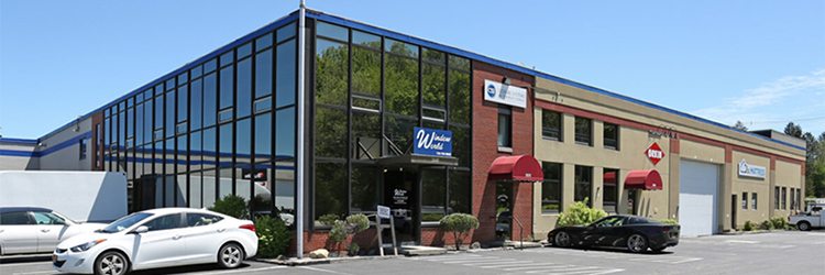 GreyHill Group acquires 401,000 s/f industrial building for $7.35 million at 2632 South Work St.